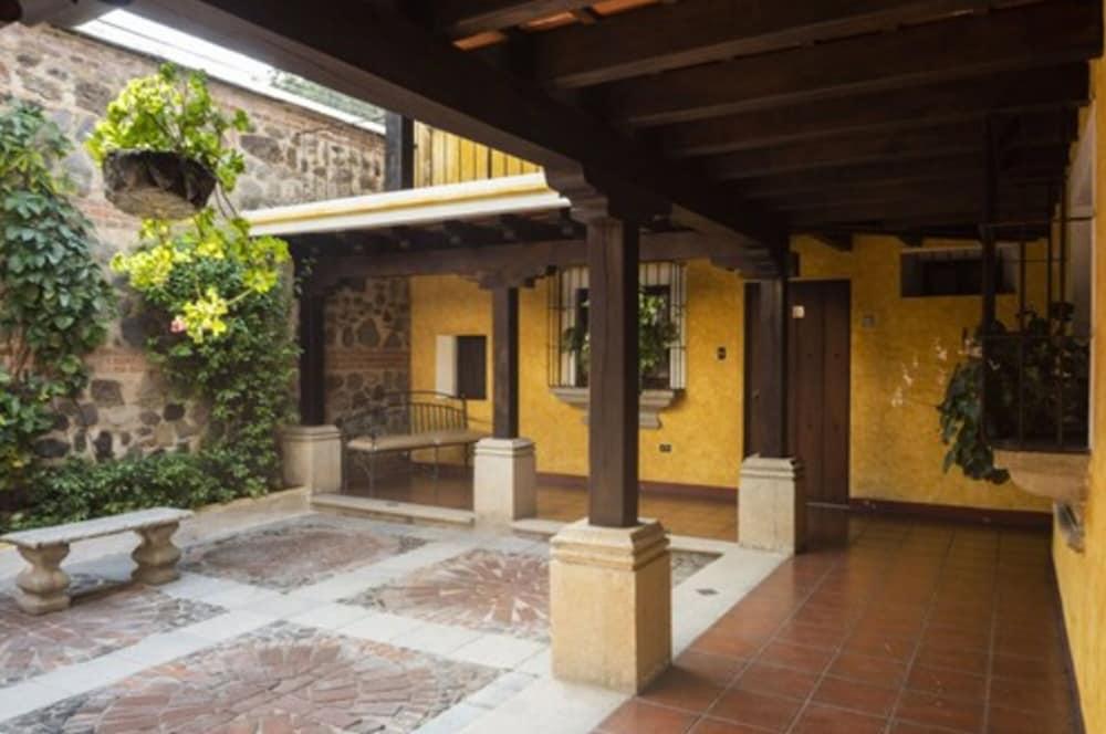 Villa Colonial Antigua Zewnętrze zdjęcie